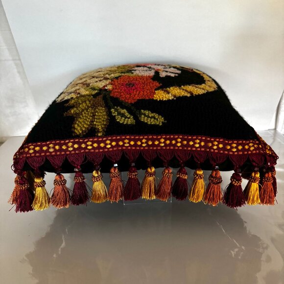 Vtg MCM Hand Hooked Wool Throw Toss Pillow Flower Basket 17x17" Cushion Tasseled - Picture 13 of 16